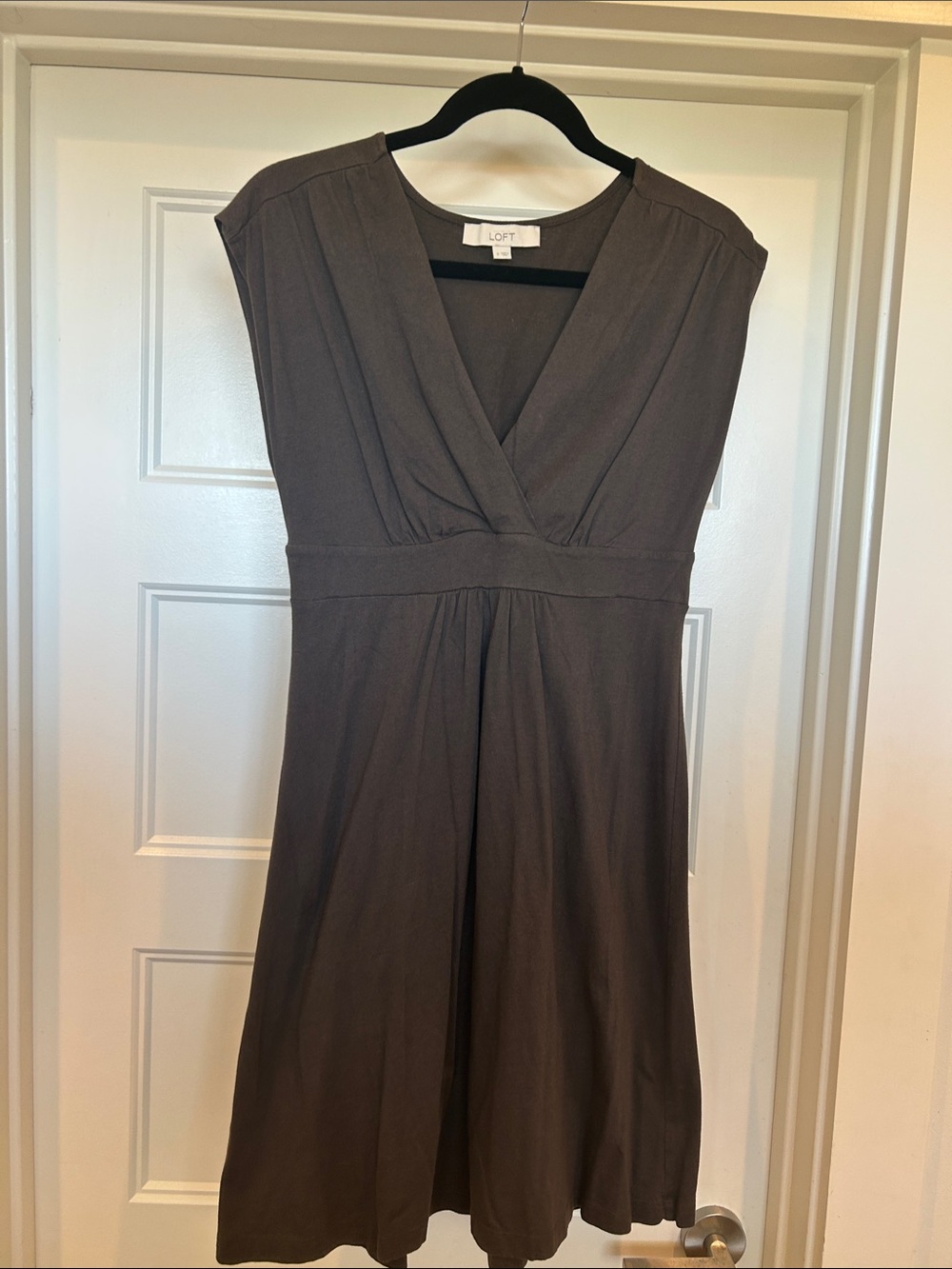LOFT Chocolate Brown V-Neck Cap-Sleeve Empire-Waist Dress